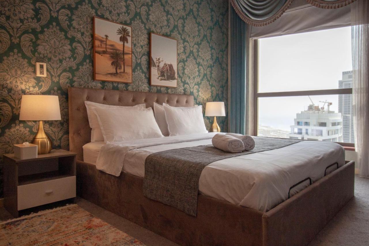 La Buena Vida Holiday Homes - Beach Front Very Spacious, Luxe And Modern 3 Bedroom With Full Kitchen In Jbr , 3 Min To The Jbr Beach Dubai Marina And Tram Station Exterior foto